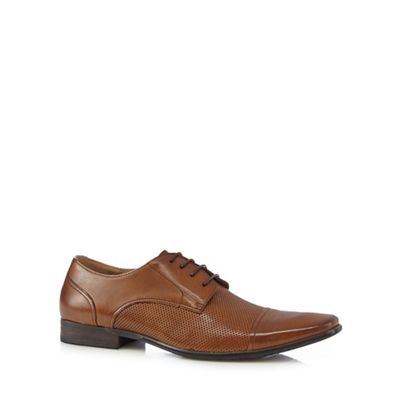 Tan perforated detail lace up shoes
